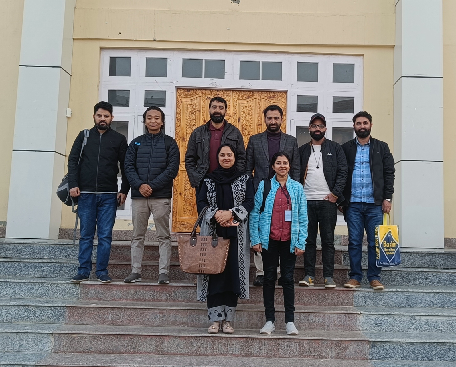 Fieldwork on Kashmiri from November , 2023 in Dept. of Kashmir, Govt. Degree College Chadoora.