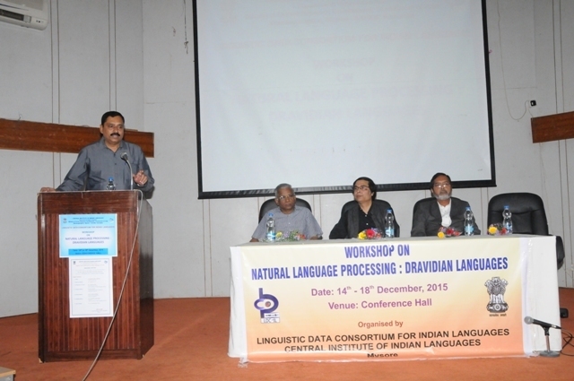 stage picture with cheif guest and heads